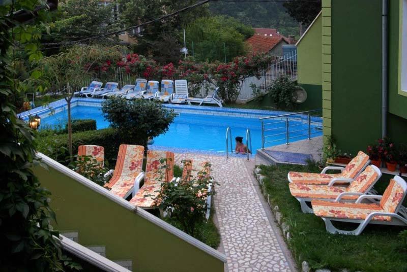 Villa Hera Baile Herculane Bagian luar foto