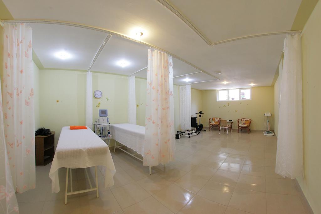 Villa Hera Baile Herculane Ruang foto